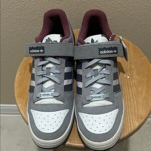 Adidas Forum 84 Low Home Alone 2. ID4328